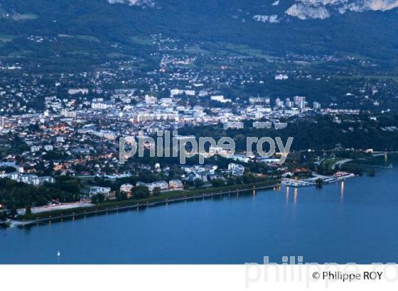 VUE AERIENNE DU LAC DU BOURGET, SAVOIE, FRANCE (73F03620.jpg)