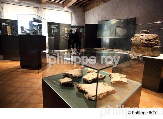MUSEE, CHATEAU D'ANNECY, HAUTE-SAVOIE, FRANCE (74F01008.jpg)