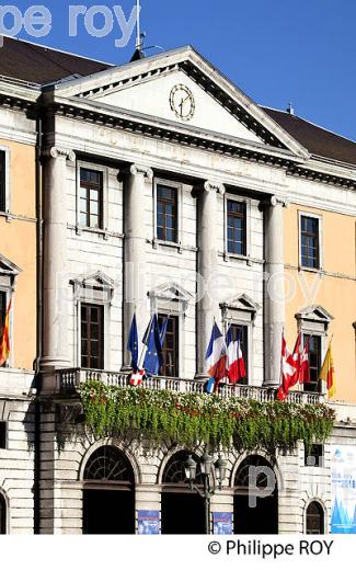 HOTEL DE VILLE, VIEIL ANNECY, HAUTE-SAVOIE, FRANCE (74F01013.jpg)