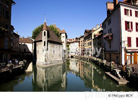PALAIS DE L'ILE, VIEIL ANNECY, HAUTE-SAVOIE, FRANCE (74F01240.jpg)