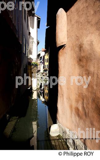 PALAIS DE L'ILE, VIEIL ANNECY, HAUTE-SAVOIE, FRANCE (74F01306.jpg)