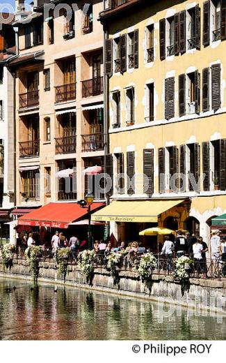 QUAI DE L'ILE, VIEIL ANNECY, HAUTE-SAVOIE, FRANCE (74F01313.jpg)