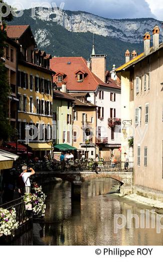 QUAI DE L'ILE, VIEIL ANNECY, HAUTE-SAVOIE, FRANCE (74F01317.jpg)