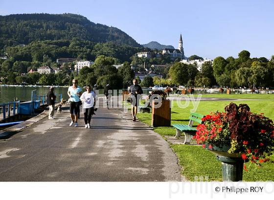 CHAMP DE MARS ET LAC D'ANNECY, HAUTE-SAVOIE, FRANCE (74F01427.jpg)