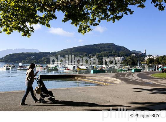 PROMENADE DU PAQUIER, LAC D'ANNECY, HAUTE-SAVOIE, FRANCE (74F01428.jpg)