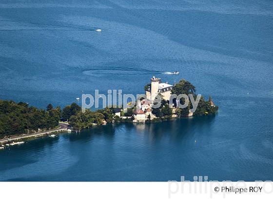 CHATEAU DE DUINGT ET LAC D'ANNECY, HAUTE-SAVOIE, FRANCE (74F01703.jpg)