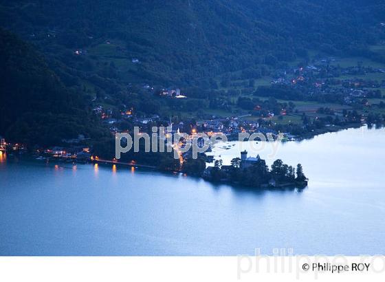 DUINGT ET LAC D'ANNECY, HAUTE-SAVOIE, FRANCE (74F01706.jpg)