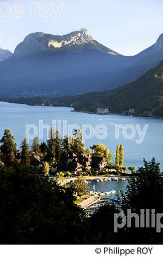 TALLOIRES ET LAC D'ANNECY, HAUTE-SAVOIE, FRANCE (74F01823.jpg)
