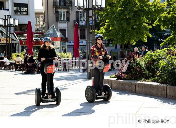 VISITE TOURISTIQUE EN GYROPODE, THONON, HAUTE-SAVOIE, FRANCE (74F02229.jpg)