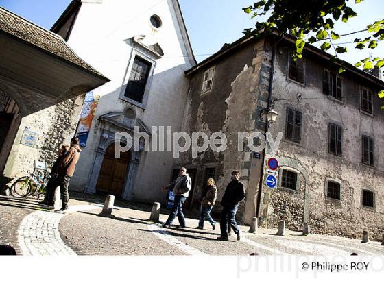 COUVENT DE LA VISITATION, THONON, HAUTE-SAVOIE, FRANCE (74F02403.jpg)