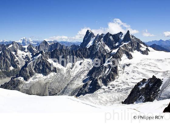 GLACIER, MASSIF DU MONT-BLANC, CHAMONIX, ALPES, FRANCE (74F02519.jpg)