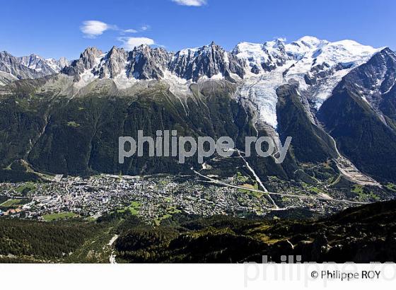 CHAMONIX ET MASSIF DU MONT-BLANC, HAUTE-SAVOIE, FRANCE (74F02933.jpg)