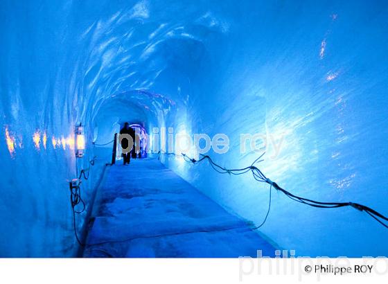 GROTTE, MER DE GLACE AU MONTENVERS, HAUTE-SAVOIE, FRANCE (74F03229.jpg)