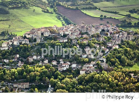 VILLAGE FORTIFIE DE CORDES SUR CIEL, VALLEE DU CEROU, TARN. (81F02419.jpg)