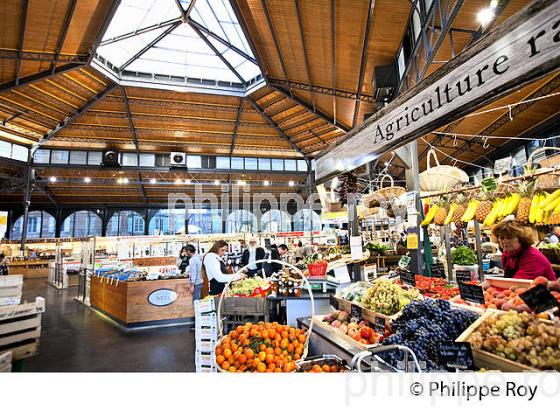 LA HALLE DU MARCHE COUVERT, ALBI, TARN. (81F03113.jpg)