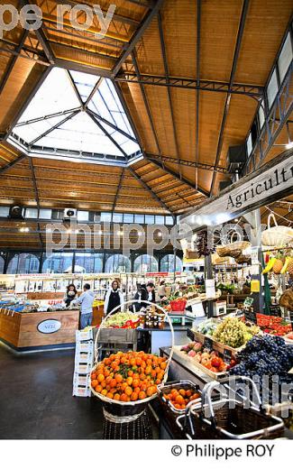 LA HALLE DU MARCHE COUVERT, ALBI, TARN. (81F03115.jpg)