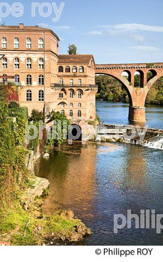 PONT SUR LE TARN ET MOULINS ALBIGEOIS, QUARTIER DE LA MADELEINE,  ALBI, TARN. (81F03133.jpg)