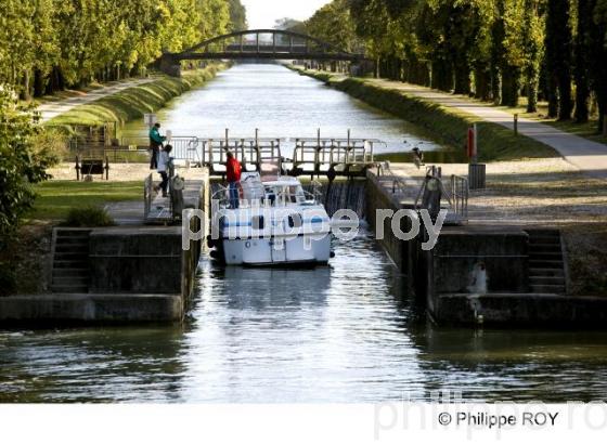 La Garonne - Tarn et Garonne (82F00236.jpg)