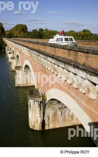 La Garonne - Tarn et Garonne (82F00308.jpg)