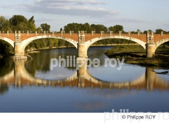 La Garonne - Tarn et Garonne (82F00423.jpg)