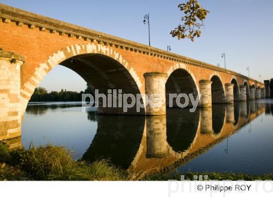 Moissac - Tarn et Garonne (82F00517.jpg)