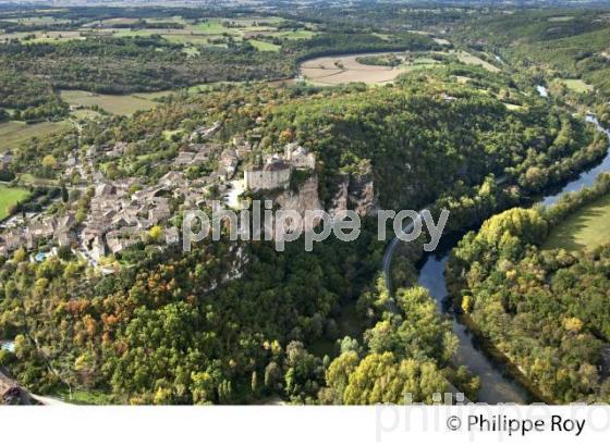VILLAGE FORTIFIE DE BRUNIQUEL, VALLEE DE L' AVEYRON, TARN-ET-GARONNE. (82F01127.jpg)