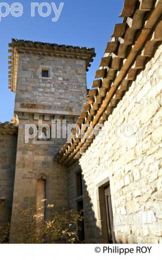 VILLAGE FORTIFIE DE BRUNIQUEL, VALLEE DE L' AVEYRON, TARN-ET-GARONNE. (82F01215.jpg)