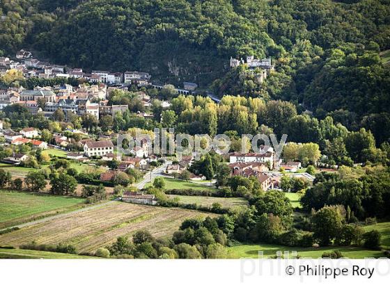 VILLAGE DE LAGUEPIE, CONFLUENT DU VIAUR ET DE L' AVEYRON, TARN ET GARONNE. (82F01433.jpg)