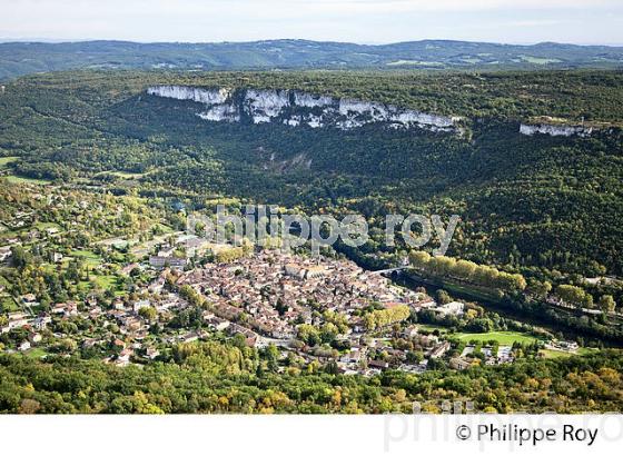 SAINT-ANTONIN-NOBLE-VAL, GORGES  DE L' AVEYRON,TARN ET GARONNE. (82F01616.jpg)