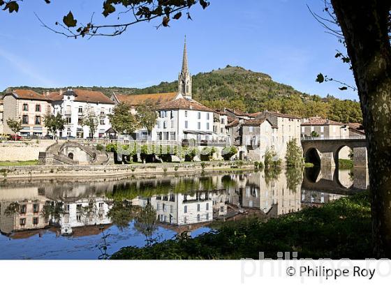 SAINT-ANTONIN-NOBLE-VAL, GORGES  DE L' AVEYRON,TARN ET GARONNE. (82F01618.jpg)