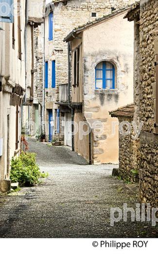 RUELLE DU VILLAGE DE VAREN, VALLEE DE L' AVEYRON, TARN ET GARONNE. (82F01814.jpg)
