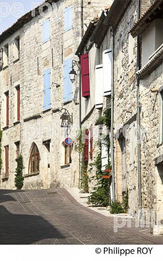 LE  VILLAGE FORTIFIE DE LAUZERTE, QUERCY BLANC,TARN-ET-GARONNE. (82F01920.jpg)
