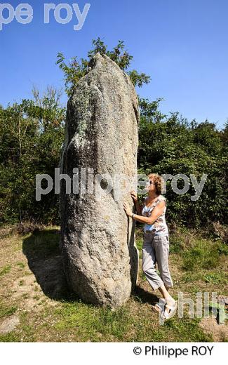 MEGALITHES, ARCHEOLOGIE EN VENDEE, FRANCE (85F02220.jpg)