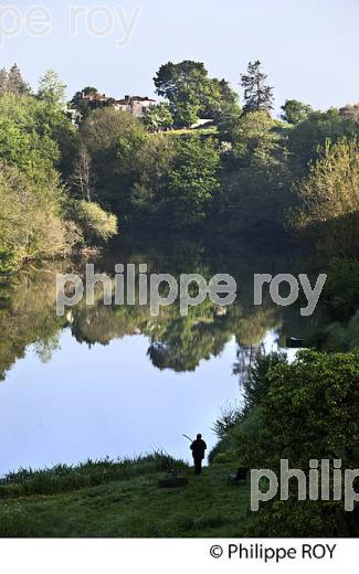 VOUVANT, CITE MEDIEVALE, VENDEE, FRANCE (85F06103.jpg)