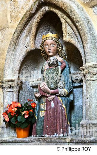 EGLISE  DES AUGUSTINS , VILLAGE DE MORTENART, MONTS DE BLOND, HAUTE-VIENNE. (87F00822.jpg)