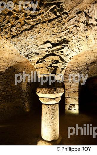 SOUTERRAIN,  DE LA REGLE , ABBAYE DE LA REGLE, LIMOGES, HAUTE-VIENNE. (87F01729.jpg)
