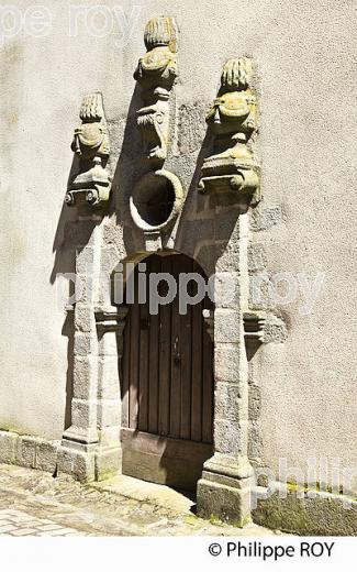 VILLE DU DORAT, BASSE MARCHE,  HAUTE-VIENNE, LIMOUSIN. (87F02812.jpg)