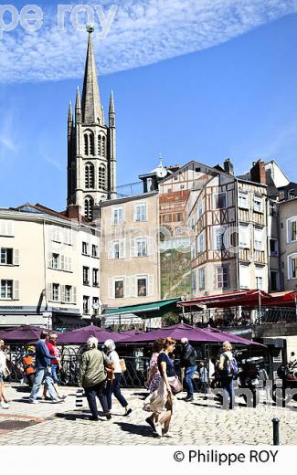PLACE DE LA MOTTE, QUARTIER DU CHATEAU, LIMOGES, HAUTE-VIENNE. (87F03104.jpg)