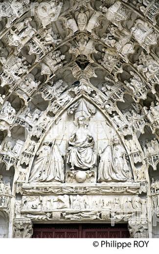 CATHEDRALE SAINT ETIENNE, VILLE D' AUXERRE, YONNE, BOURGOGNE. (89F00311.jpg)