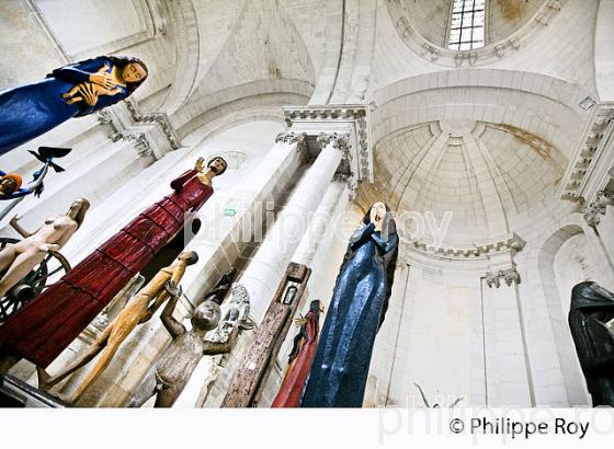 CHAPELLE DES VISITANTIDES ET EXPOSITION PERMANENTE DE FRANCOIS BROCHET, VILLE D' AUXERRE, YONNE, BOURGOGNE. (89F00504.jpg)