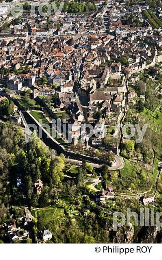 VILLE  FORTIFIEE D' AVALLON, YONNE, BOURGOGNE. (89F00925.jpg)