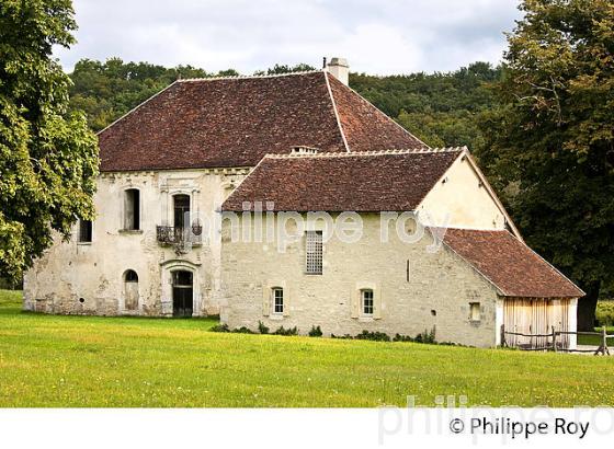 ABBAYE DE QUINCY,  TANLAY, CANAL DE BOURGOGNE, VALEE DE L' ARMANCON,  YONNE, BOURGOGNE (89F01206.jpg)