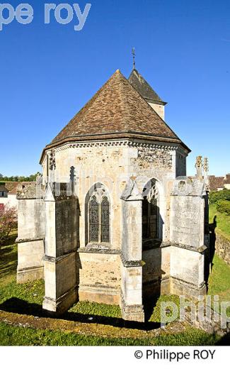 EGLISE DU VILLAGE DE SAINTS EN PUYSAYE,  LA PUISAYE ,YONNE, BOURGOGNE (89F01837.jpg)