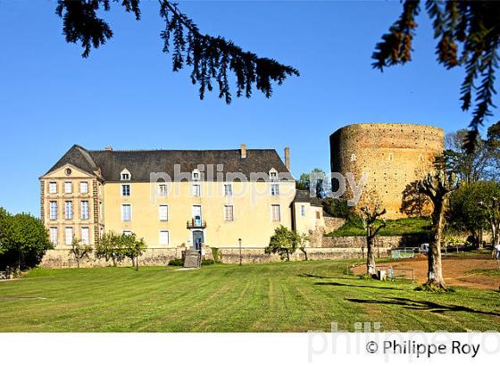 MUSEE COLETTE, SAINT SAUVEUR EN PUISAYE, VILLE NATALE DE COLETTE, YONNE,  BOURGOGNE. (89F02419.jpg)