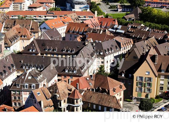 VILLE DE BELFORT, FRANCHE-COMTE, FRANCE (90F00120.jpg)