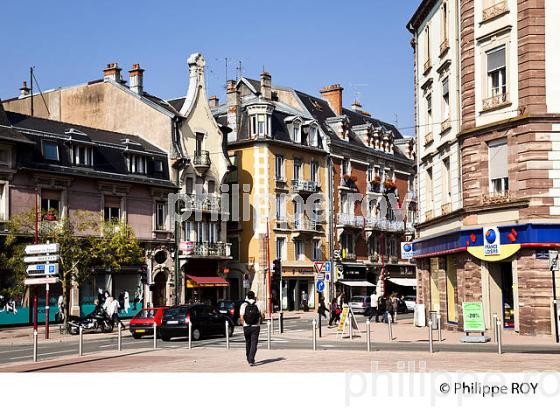 VILLE DE BELFORT, FRANCHE-COMTE, FRANCE (90F00340.jpg)