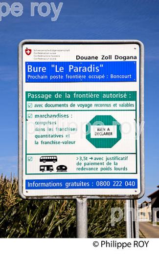 FRONTIERE FRANCO-SUISSE, FRANCHE-COMTE, FRANCE (90F00715.jpg)