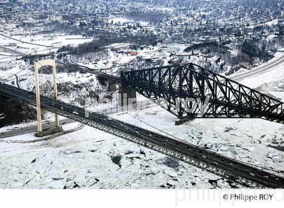 LE PONT DE QUEBEC ET LE SAINT LAURENT EN HIVER (CA000714.jpg)