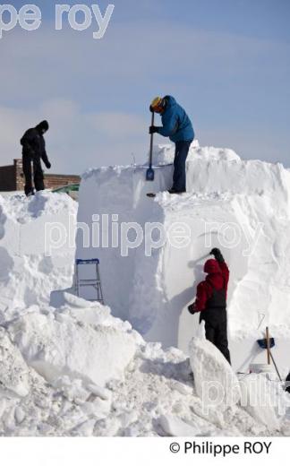 CONCOURS DE SCULPTURE SUR NEIGE, CARNAVAL DE QUEBEC (CA001211.jpg)