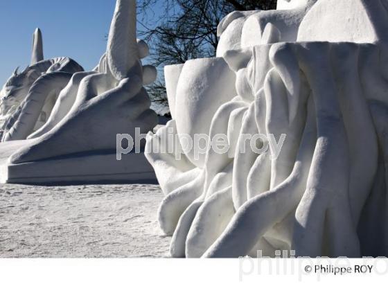 CONCOURS DE SCULPTURE SUR NEIGE, CARNAVAL DE QUEBEC (CA001235.jpg)